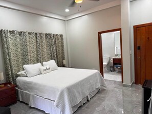 1 bedroom, in-room safe, desk, iron/ironing board