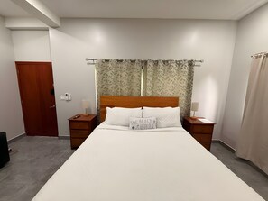 1 bedroom, in-room safe, iron/ironing board, WiFi