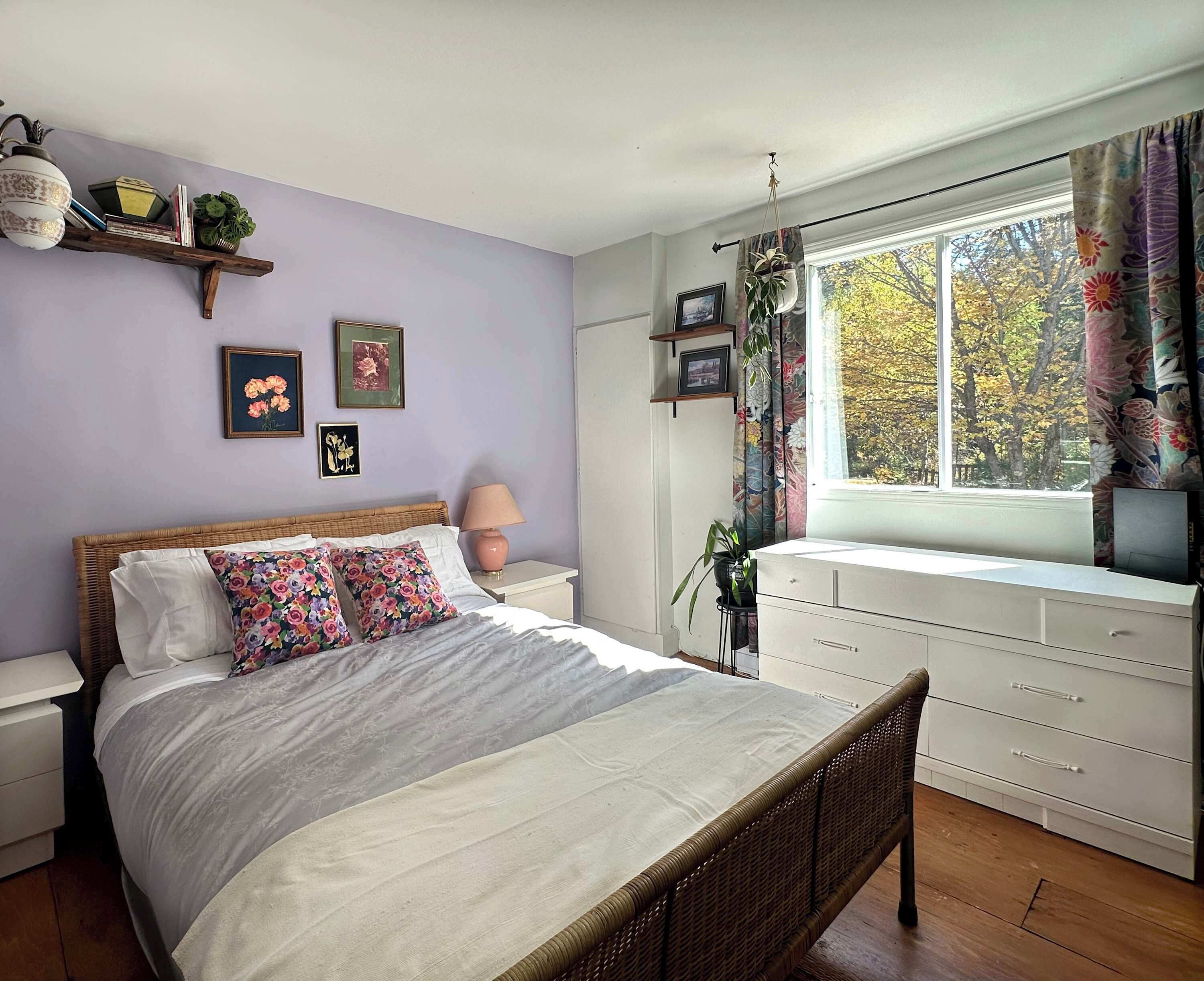 2 bedrooms, iron/ironing board, travel cot, WiFi