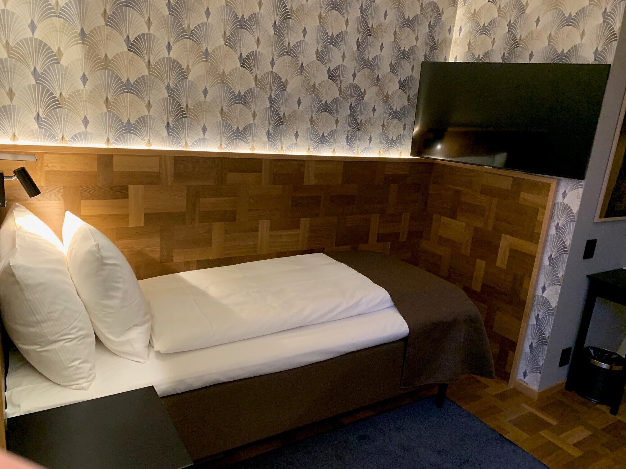 Coffres-forts dans les chambres, bureau, rideaux occultants