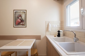 Microwave, oven, stovetop