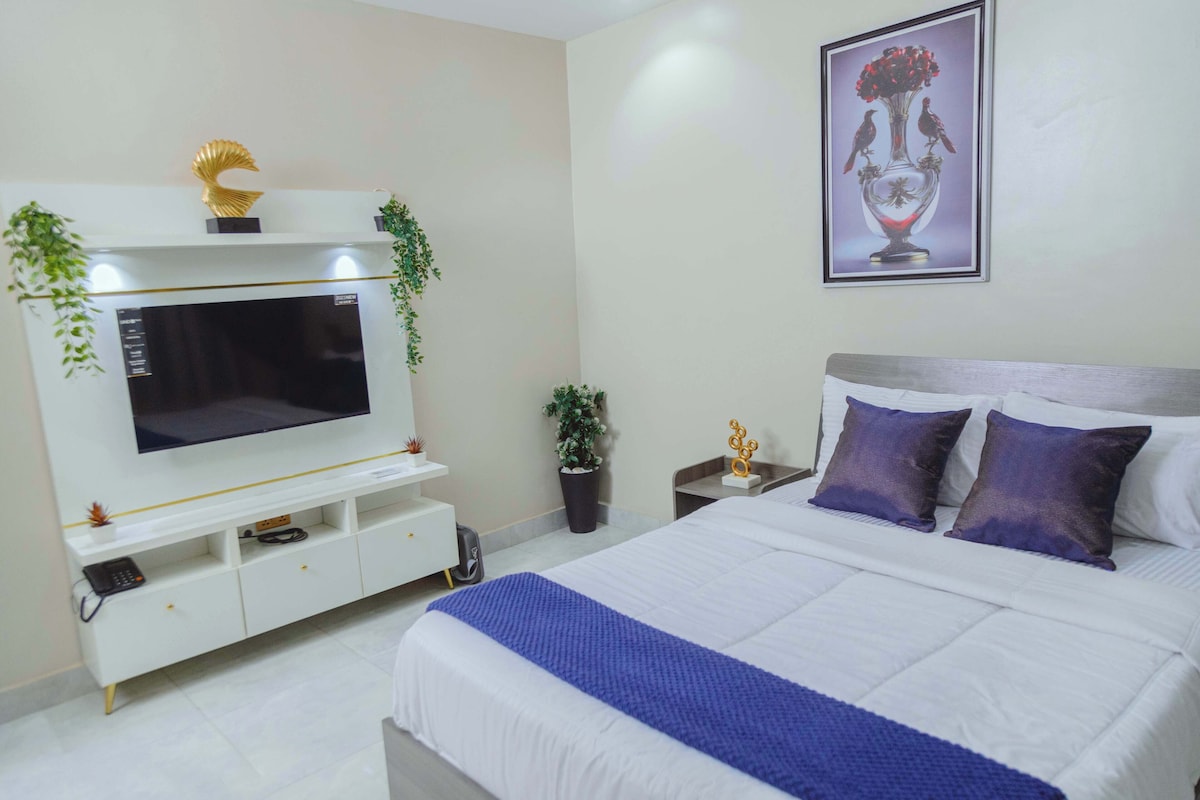 Ropa de cama de alta calidad, wifi gratis y decoración personalizada 