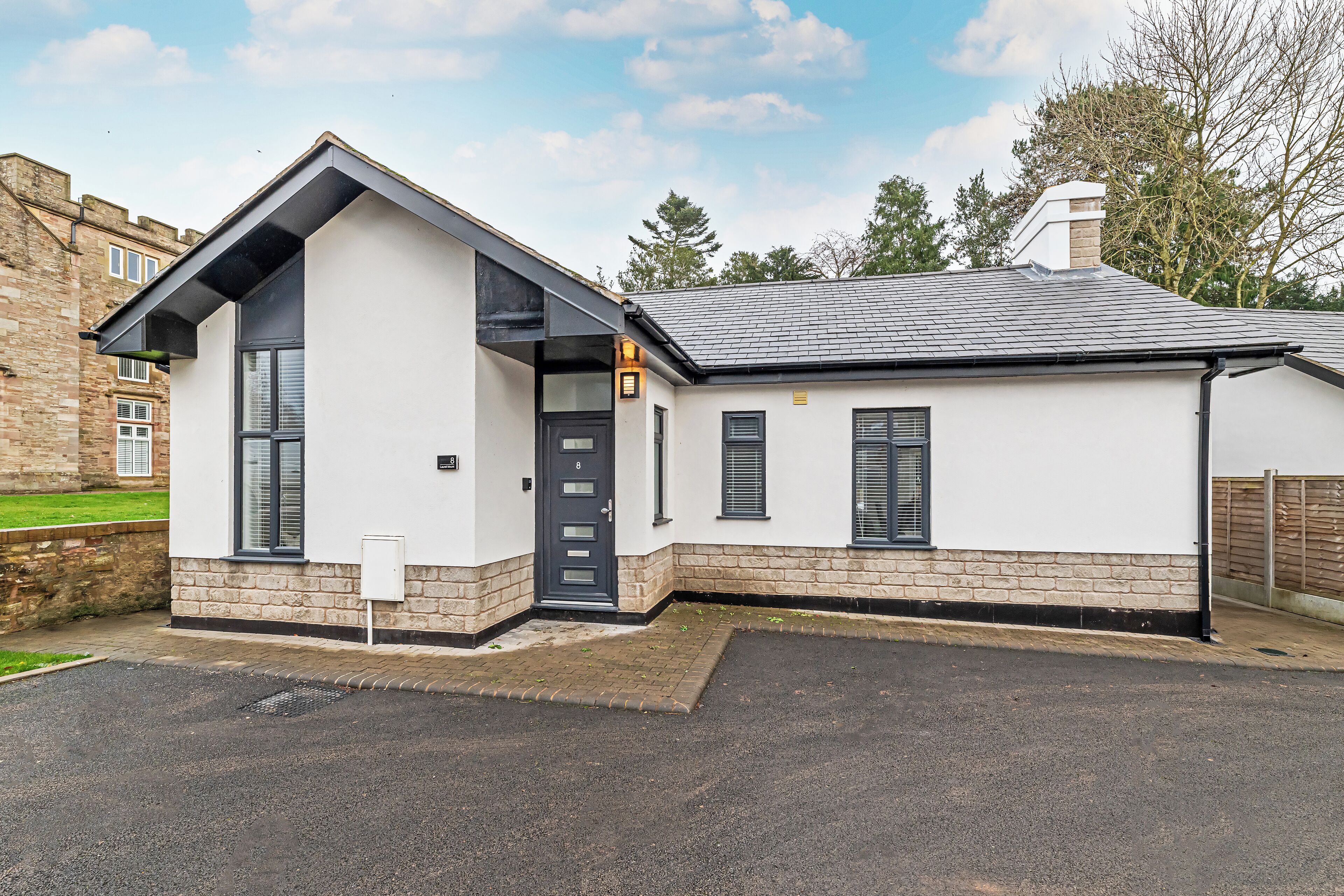 Fachada de la propiedad