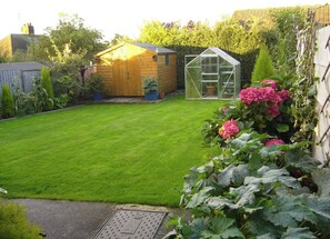 Shared Dormitory, 1 Bedroom, Garden View | Garden