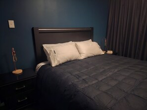 4 bedrooms, WiFi, bed sheets