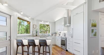 2065 Sea Loft | Beautiful 1 Bedroom w/Stunning Views | STR #068870