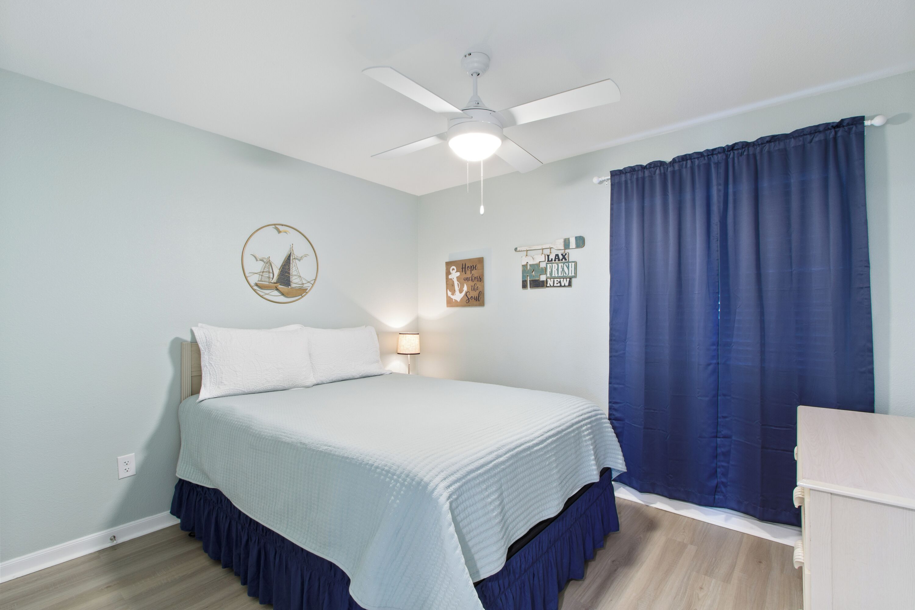 Signature Condo, 2 Bedrooms, Kitchen, Beach View