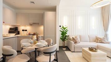 Deluxe Apartment, City View | Terrace/patio