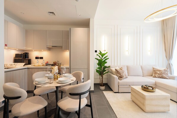 Deluxe Apartment, City View | Terrace/patio