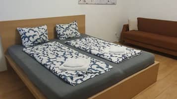 4 Schlafzimmer, Bügeleisen/Bügelbrett, WLAN, Bettwäsche
