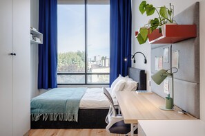 Double Room | Desk, laptop workspace, free WiFi