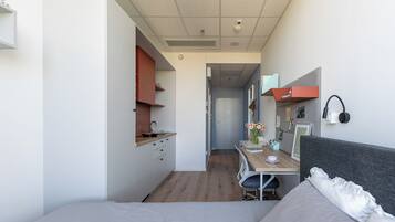 Double Room | Desk, laptop workspace, free WiFi