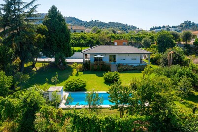 Capa da Encosta - Your Local Accommodation in the Tâmega Region