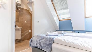 1 bedroom, WiFi, bed sheets