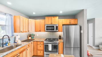 House | 3 bedrooms, Internet