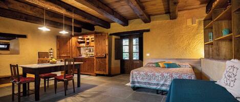 1 Schlafzimmer, Bügeleisen/Bügelbrett, Internetzugang, Bettwäsche