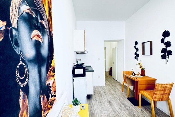 تناول الطعام