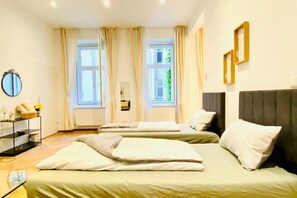 2 bedrooms, bed sheets