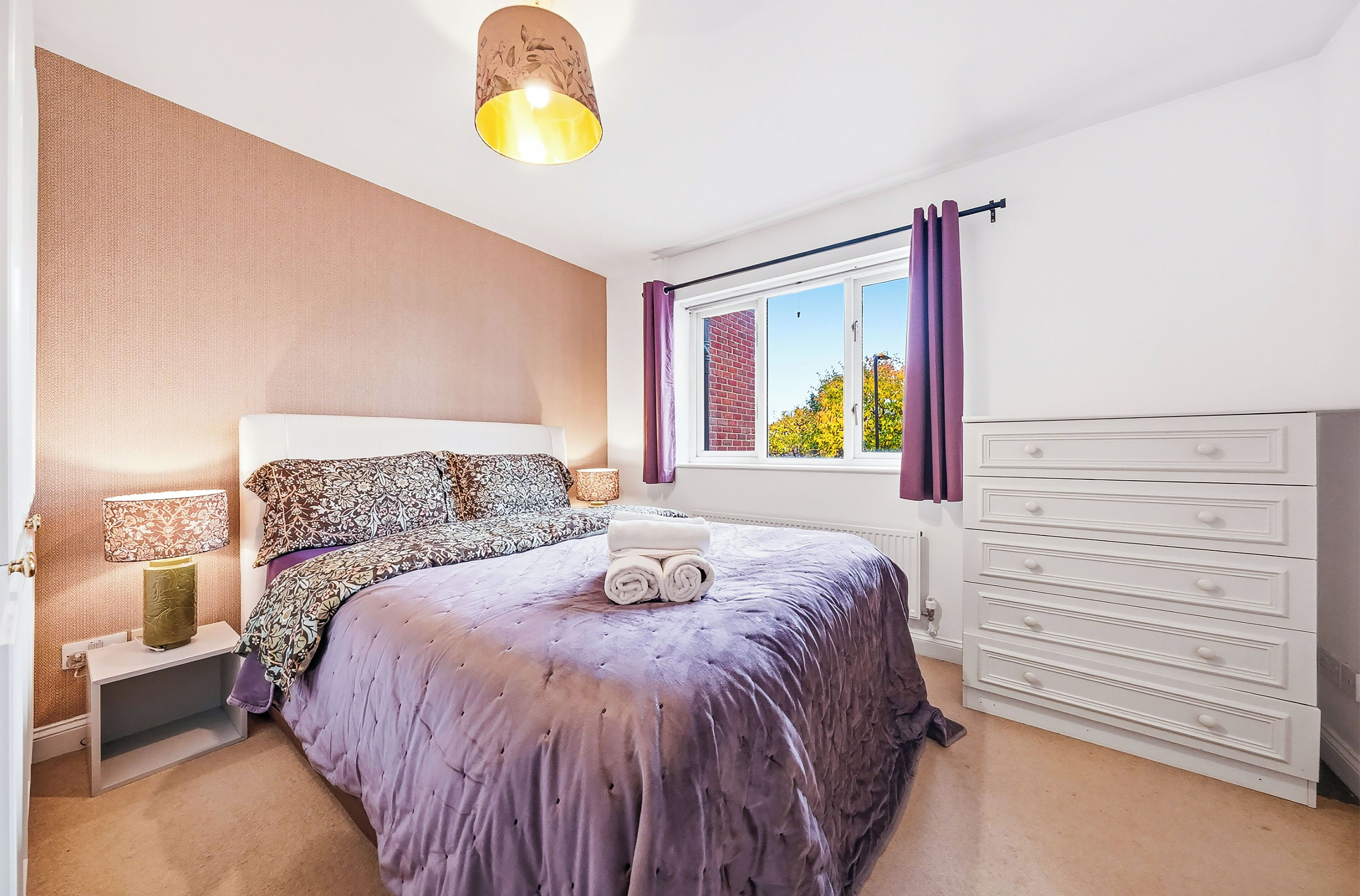 4 camere, ferro/asse da stiro, Wi-Fi, lenzuola