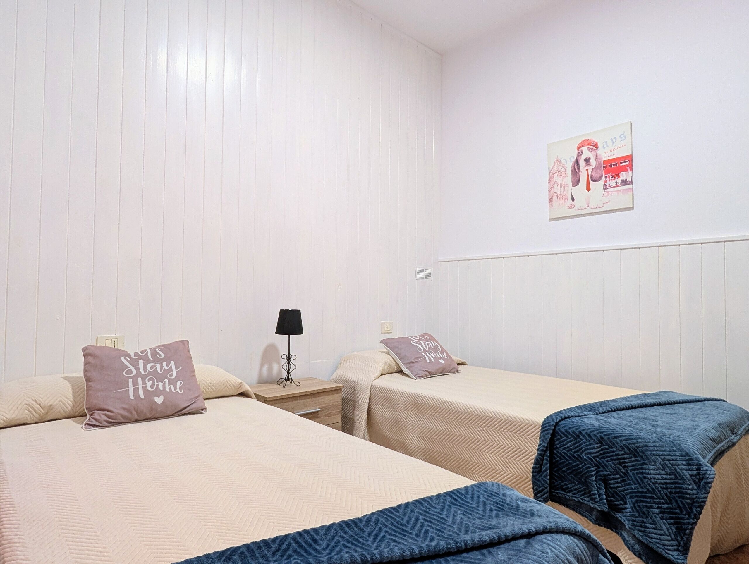 1 多间卧室、熨斗/熨衣板、免费 WiFi、床单