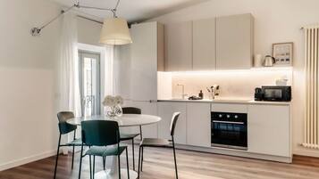 Fridge, microwave, dishwasher, toaster
