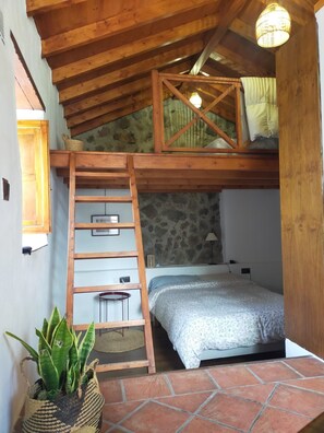 1 chambre, fer et planche à repasser, accès au Wi-Fi (inclus)