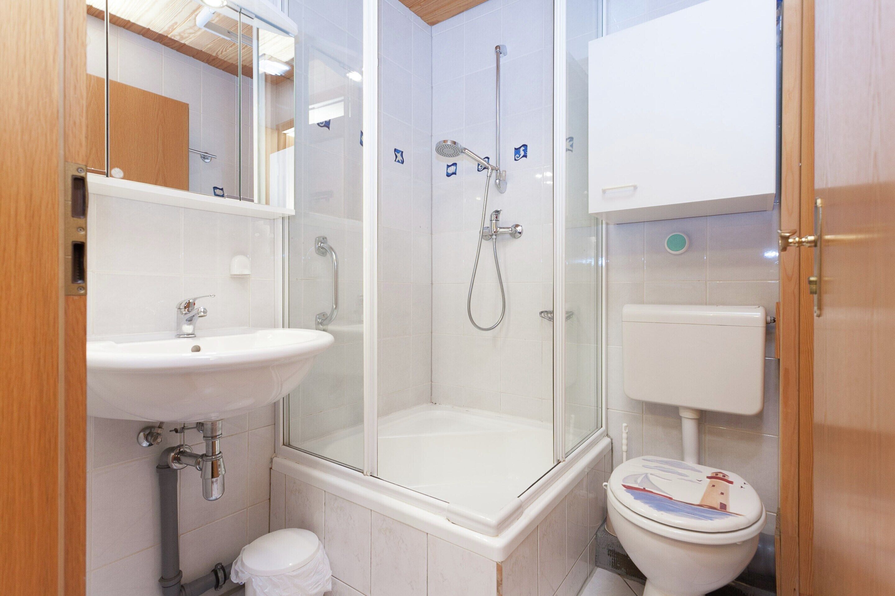 Apartment | Bathroom | Towels