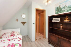 Apartment | 3 Schlafzimmer, individuell eingerichtet, Bügeleisen/Bügelbrett