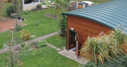 Spacious Garden Villa near Danube | For 16 Guests