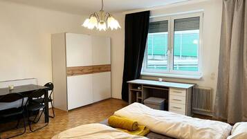 6 habitaciones y ropa de cama