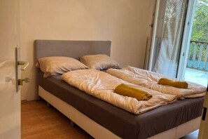 6 Schlafzimmer, Bettwäsche