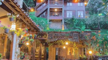 Majoituspaikan julkisivu