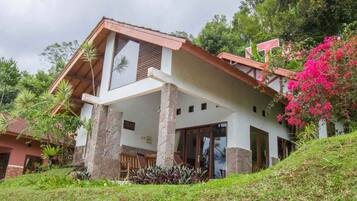 Majoituspaikan julkisivu