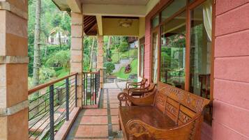 Premier-huone, 4 makuuhuonetta | Terassi/patio