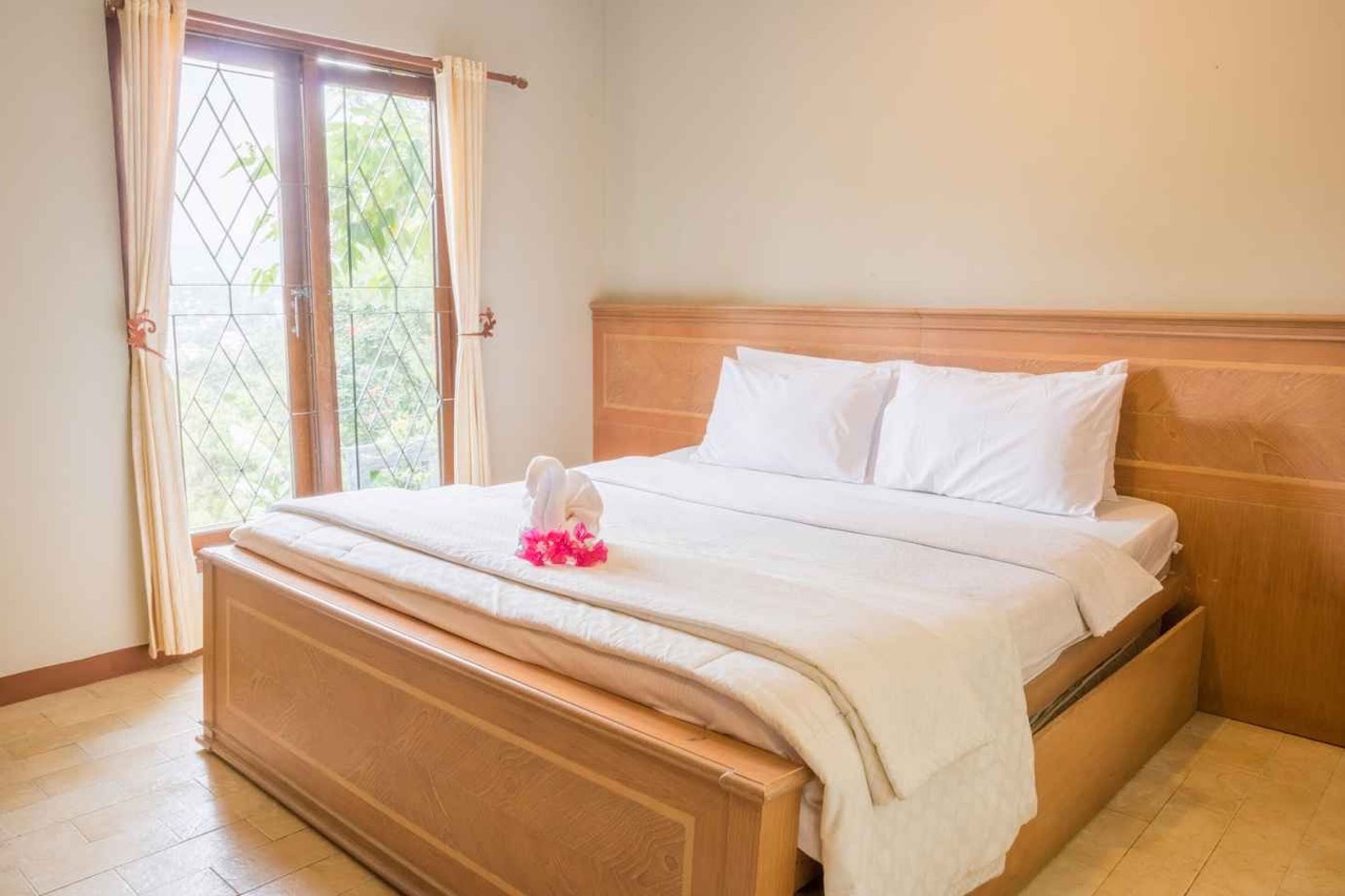 Grand-huone, 3 makuuhuonetta | Ilmainen Wi-Fi, vuodevaatteet