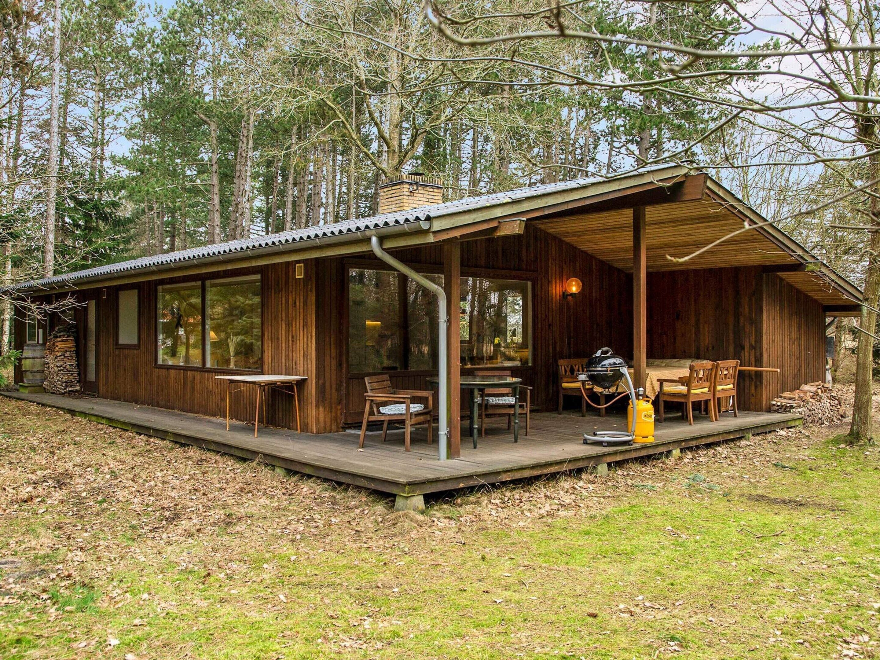 Rumah | Tempat makan outdoor