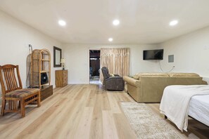 1 habitación, wifi y ropa de cama 