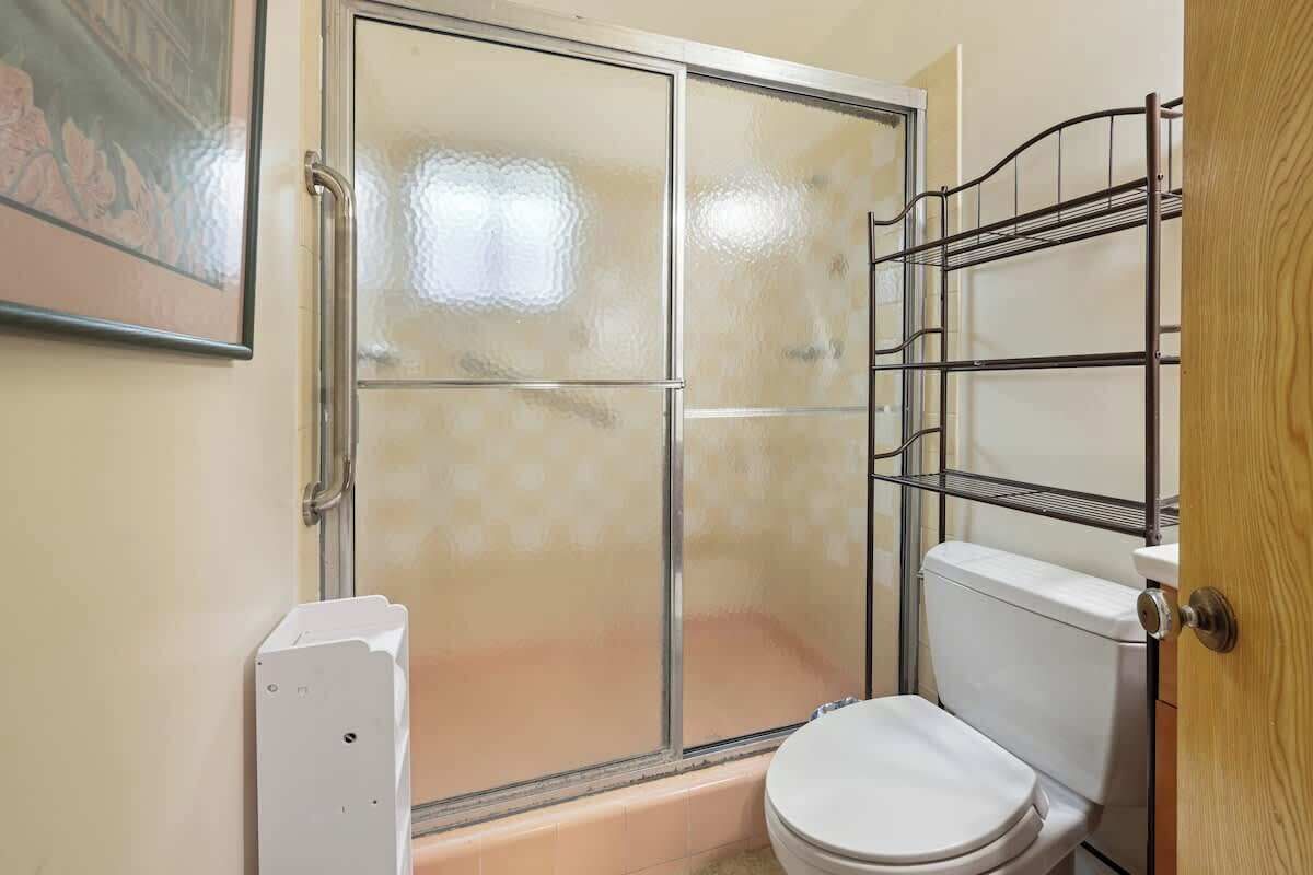 淋浴设施、吹风机、毛巾