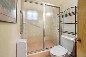 تجهيزات دش، مجففات شعر، مناشف