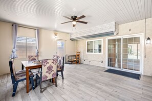 Ferienhaus | 4 Schlafzimmer, Internetzugang