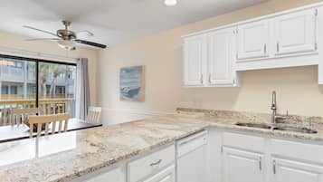 Apartment | 2 bedrooms, Internet