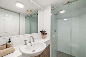 Dusche, Haartrockner