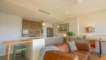 TV, offices