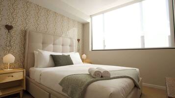 2 bedrooms, iron/ironing board, Internet, bed sheets