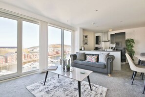 Apartment (Just Stay Wales Beautiful 1 Bed Flat ) | Living room