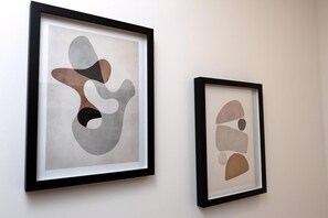 Exterior - Modern & Cosy 2 Bed Flat in Charming Roath (Cardiff)