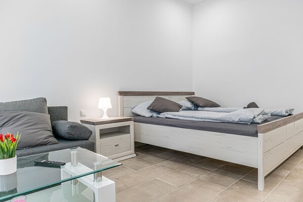 1 Schlafzimmer, WLAN, Bettwäsche