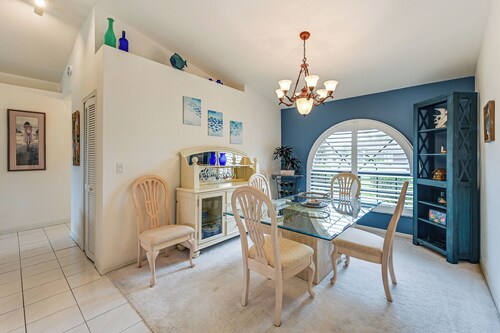 Beach Gear Provided! Waterfront Home in Cape Coral