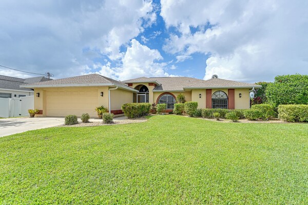 Waterfront Cape Coral Home: Views & Birdwatching - Sanibel Island, FL
