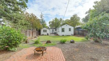 Apartment (0 Bedroom) | Interior